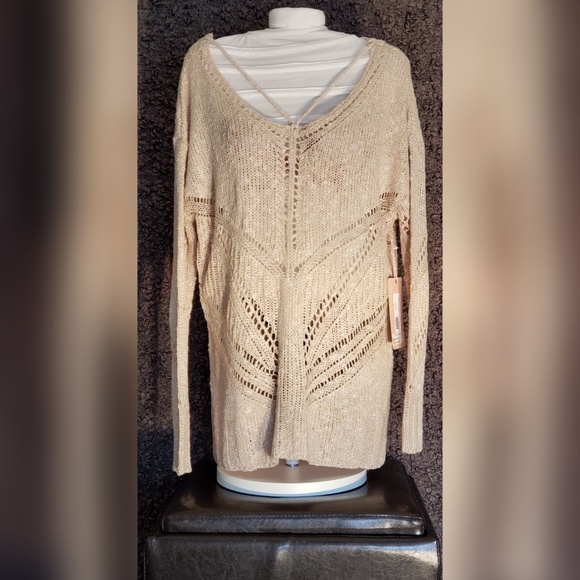 California MoonRise Sweaters - NWT California MoonRise Gisele Sweater